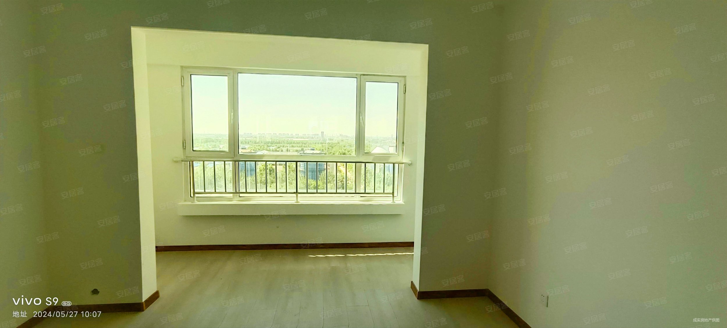 盛紫中央公园,124平三室,周边配套成熟,小区环境优美