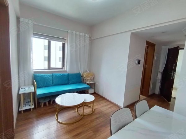 公寓拎包入住端头房楼层好地铁口云大医院沃尔玛采光好,西山租房-昆明