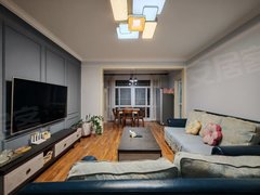 鹤壁淇滨万达广场帝景湾精装修三室边户，103p精装修，家具家电齐全出租房源真实图片