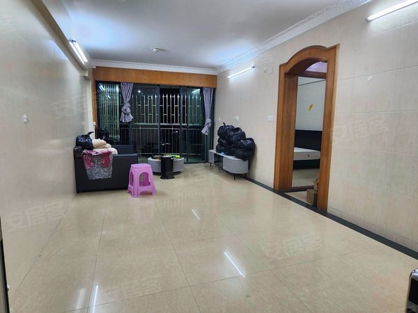 深圳福田华强北田面花园田面花园两房78平出租 南向看公园出租房源