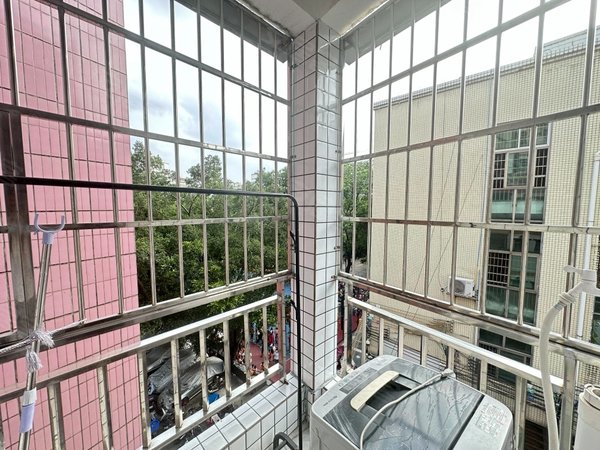 【多图】元岗村,天河客运站租房,天河客运站上元岗路边精装单间 视野