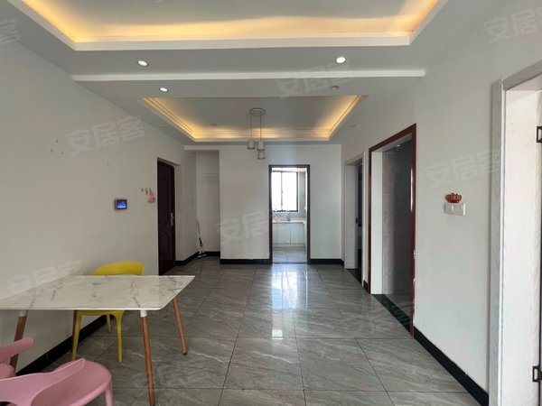 上海奉贤南桥阳光星期8百联商城 馨雅名邸 2房2厅1卫 有钥匙 随时看房