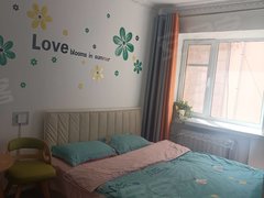 哈尔滨道里中央大街出租两室一厅，紧邻中央街，精装，屋内设施齐全，拎包入住出租房源真实图片