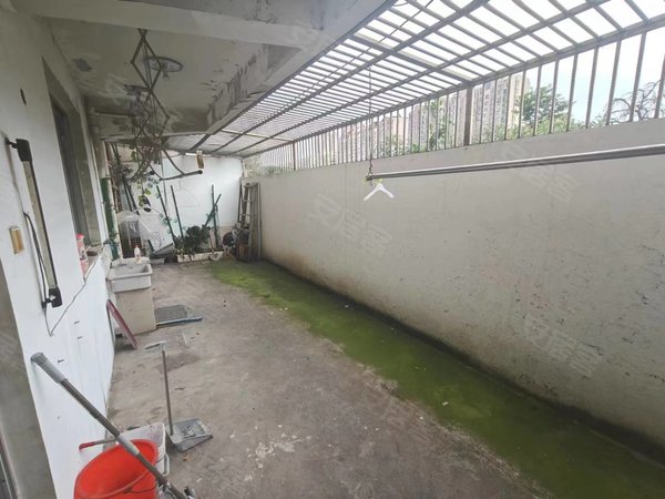 一楼带院子湖塘吾悦万达商圈 刘海粟旁三房出租,武进租房-常州58安居