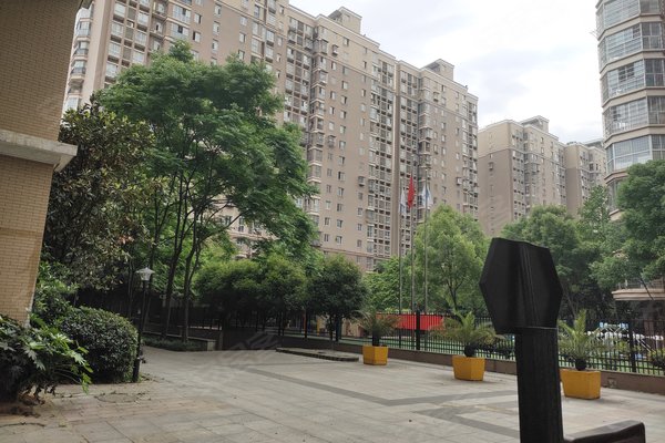 上河国际花园c区