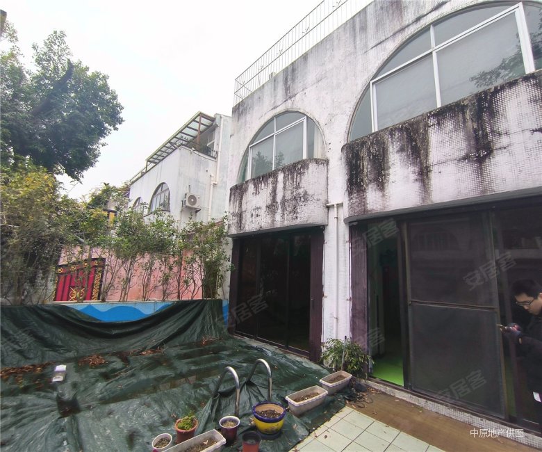 近商业街地铁口独栋大别墅祈福新村b区随时约