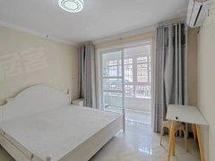 开封龙亭龙亭区急租 嘉泰北苑电梯1室930月 临开大 临万岁山 临包入住出租房源真实图片