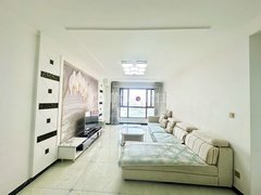 西宁城中香格里拉路香格里拉四期 两室朝南 精装 家具家电齐全 拎包入住出租房源真实图片