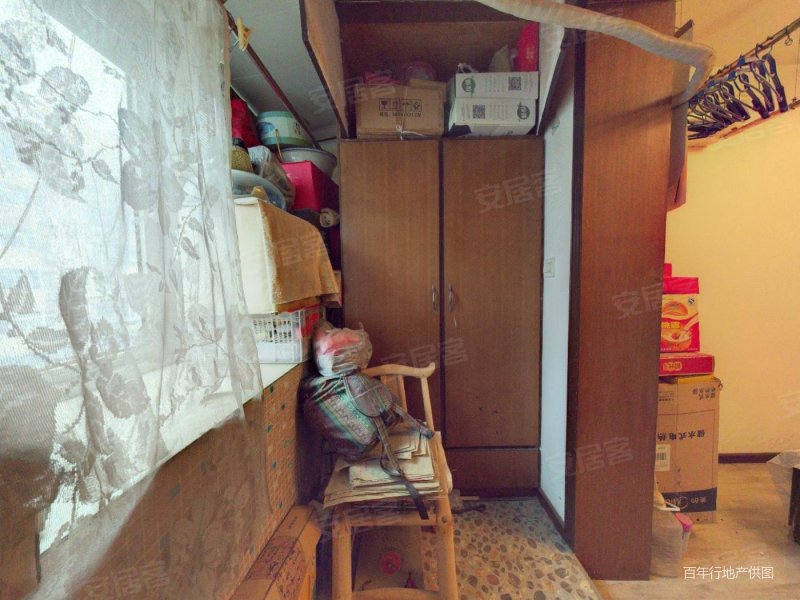 一手业主,诚心出售,泰祥花园二手房,214万,2室1厅,1卫,62平米-西安