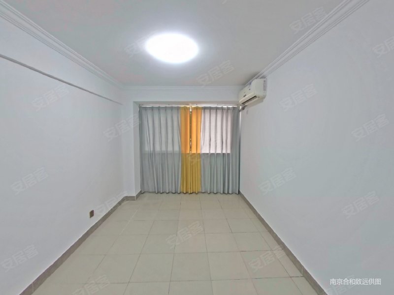 金鹏大厦 南向采光好 交通便捷 有电梯 产权清晰 近地铁