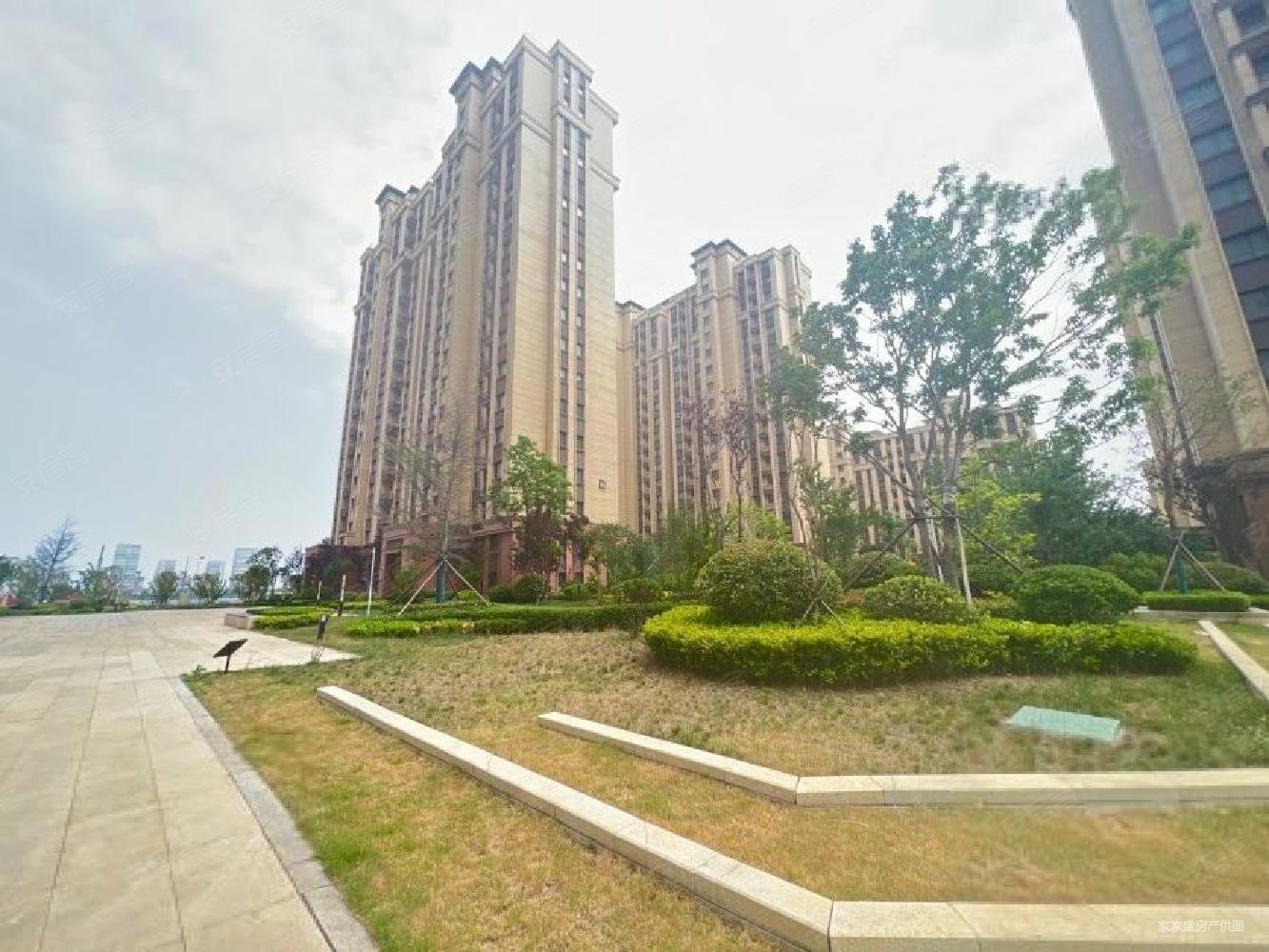 奥林春天(胶州)3室2厅1卫106.08㎡南北75万