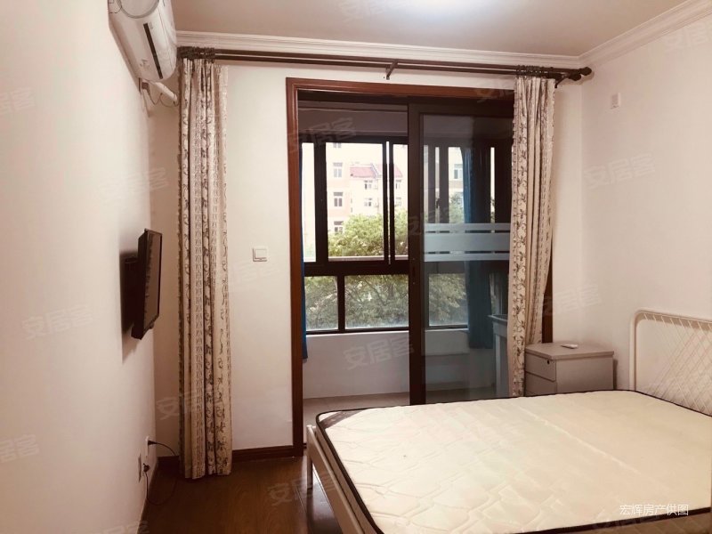 荣和怡景园2室1厅1卫64.91㎡南北380万