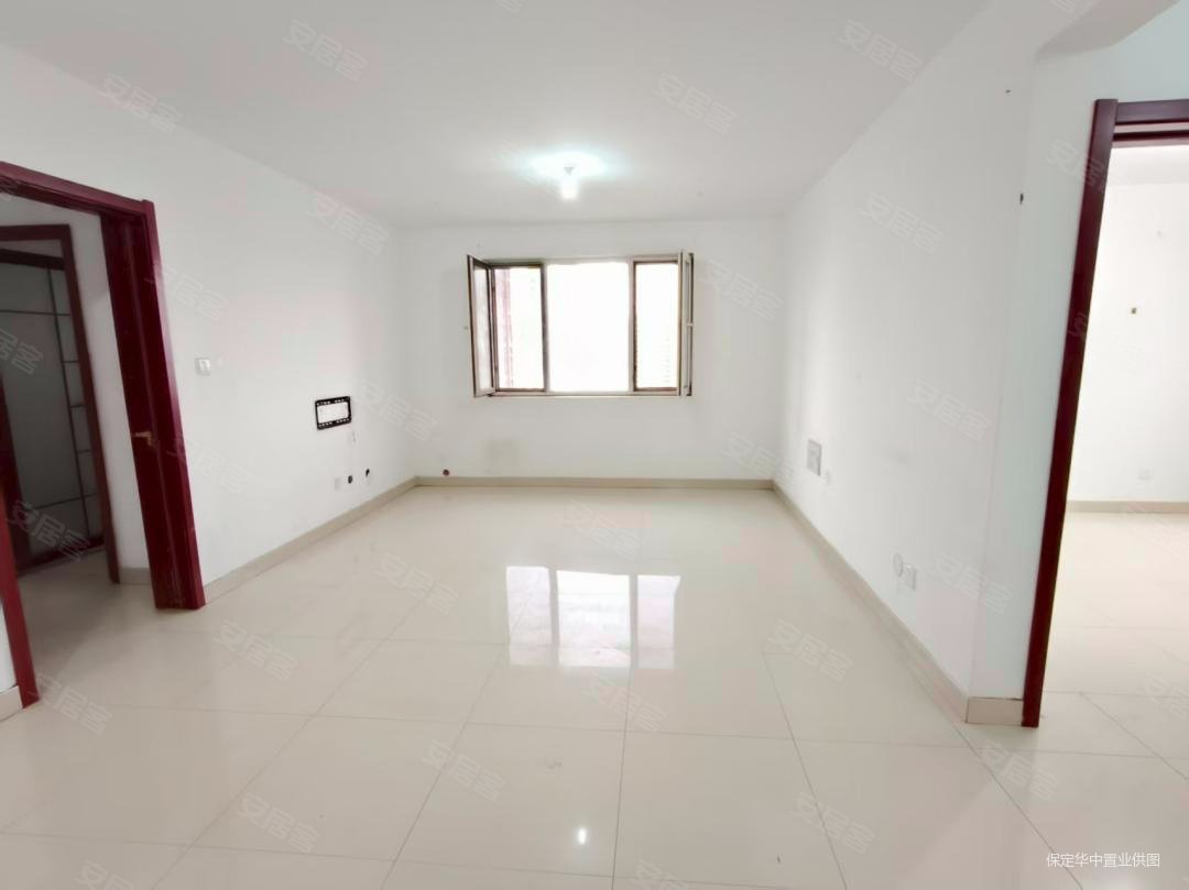 府河家园3室2厅2卫112㎡南北72万