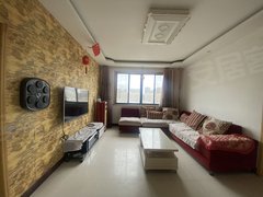 泗阳众兴大润发急租金康华府二期电梯三室两厅两卫出租房源真实图片
