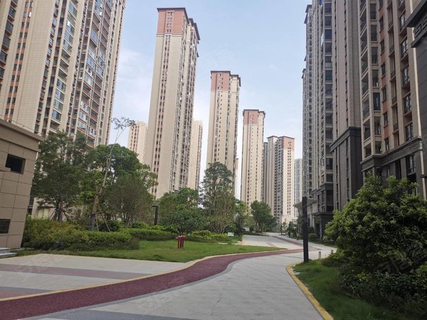 泉州鲤城西湖源昌江南城源昌江南城,三房两厅,精装修领包入住,看房