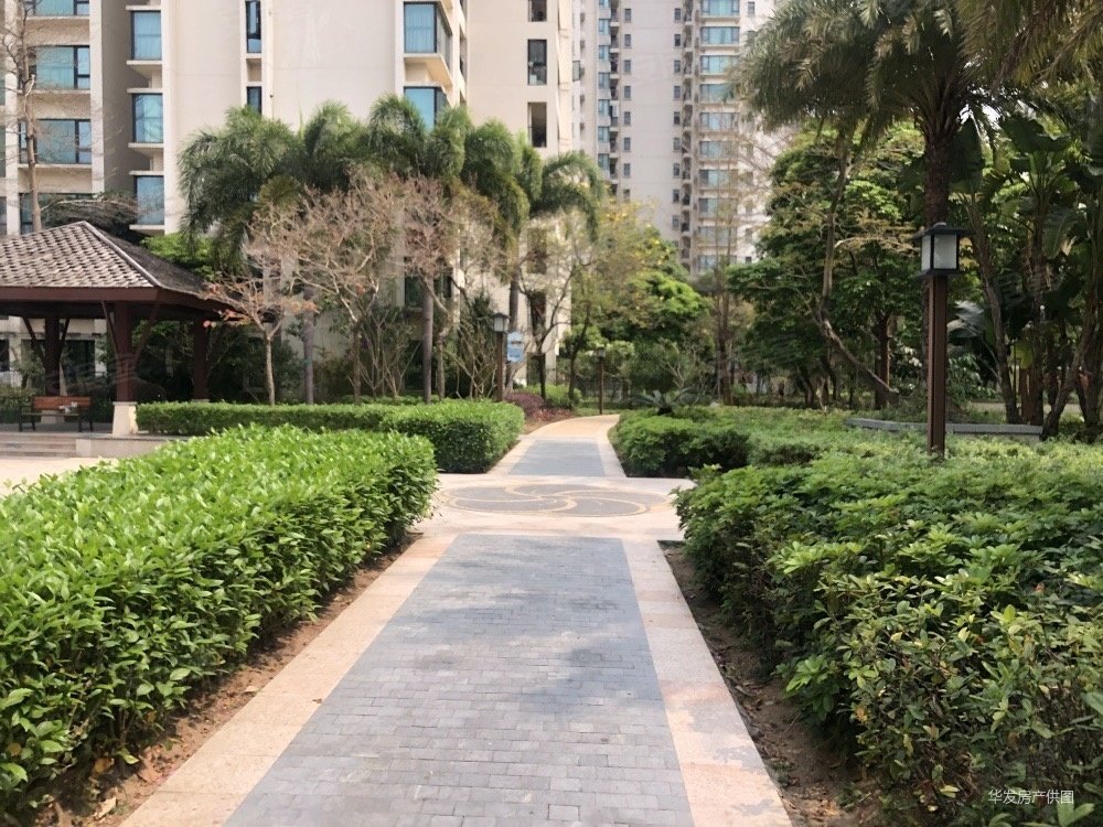 珠海房产网>珠海二手房>香洲二手房>南屏二手房>华发新城六期>1000