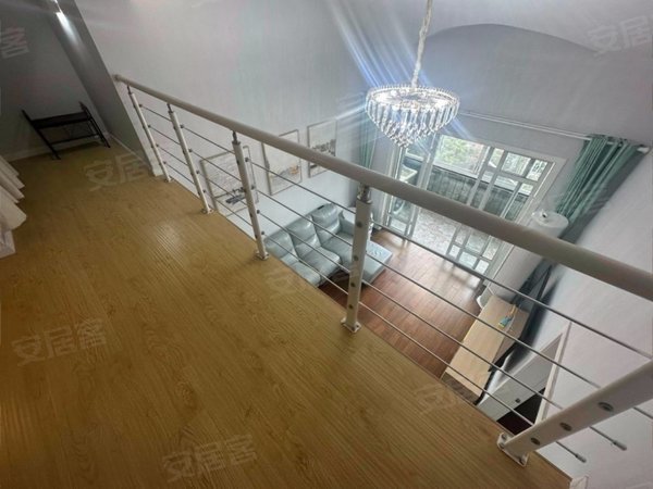 【多图】三盛颐景园(公寓住宅),九亭租房,精装三室带阁楼,可办居住证