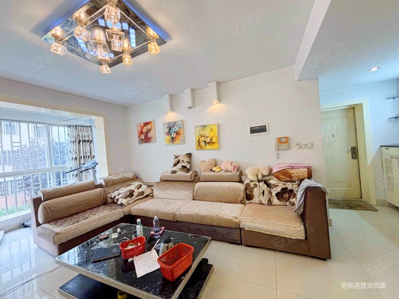 金成花园 超低单价 精装修 南北通透 超低密度 双卫