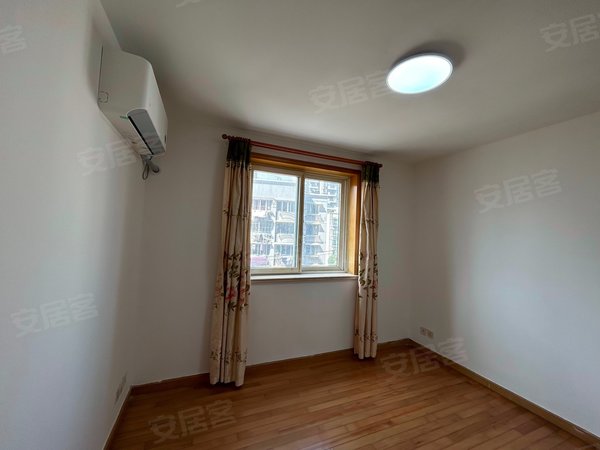 上海虹口四川北路恒业公寓拒绝虚假房源,8号线西藏北路,近60中学,随时