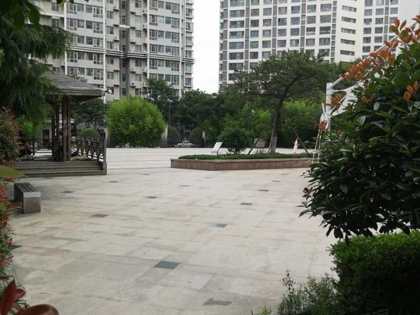 青岛崂山高科园东盛花园东盛花园干净温馨拎包入住全明户型楼层地脚好