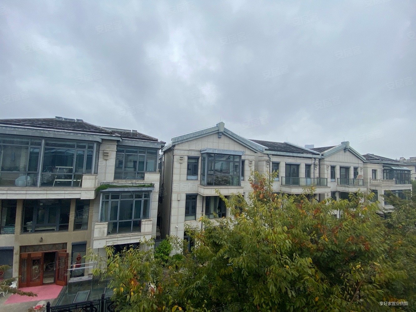 房产网>南京二手房>江宁二手房>江宁大学城二手房>五矿九玺台(别墅)>