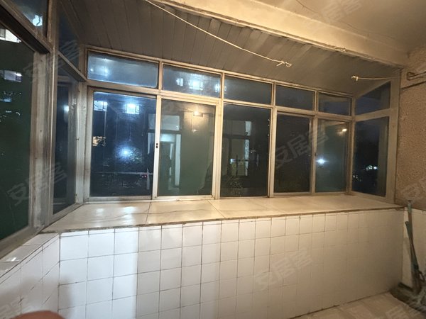 济南市中王官庄七贤中学教师宿舍楼急租王官庄二环南路济南大学中海