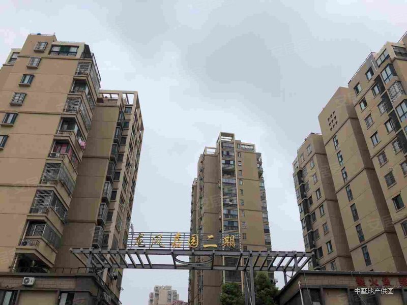 龙凤嘉园(一期)3室2厅1卫115.65㎡南北195万