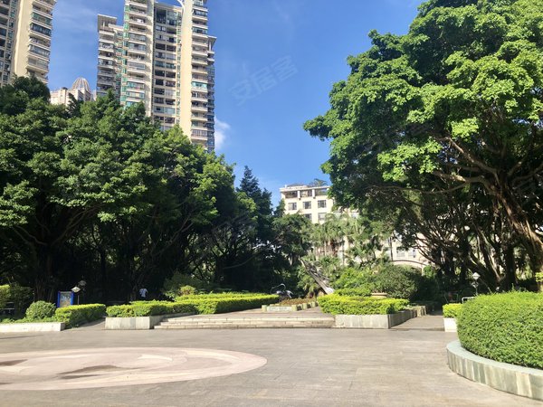 广州天河珠江新城东南国花园南国花园 精装小三房 全屋木质地板 小区