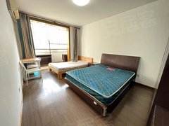 上海虹口大柏树实价,近同济,中间楼层,全明户型,随时看房,拎包入住。出租房源真实图片