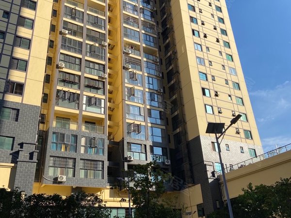 南宁西乡塘衡阳南铁(北二区)衡阳 南铁二区 锦华苑 新电梯2房 拎包