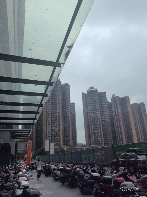 联投东方华府(二期)~南朝向~3居1卫~带有花园~靠谱出售