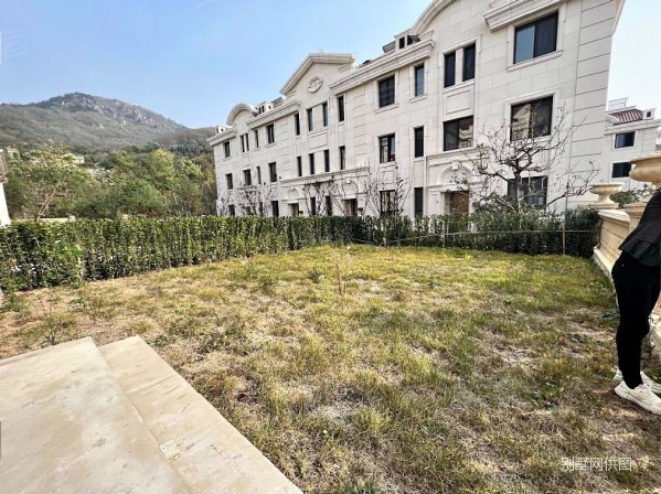 崂山区新别墅松岭路午山御园边户别墅带双车位带院子