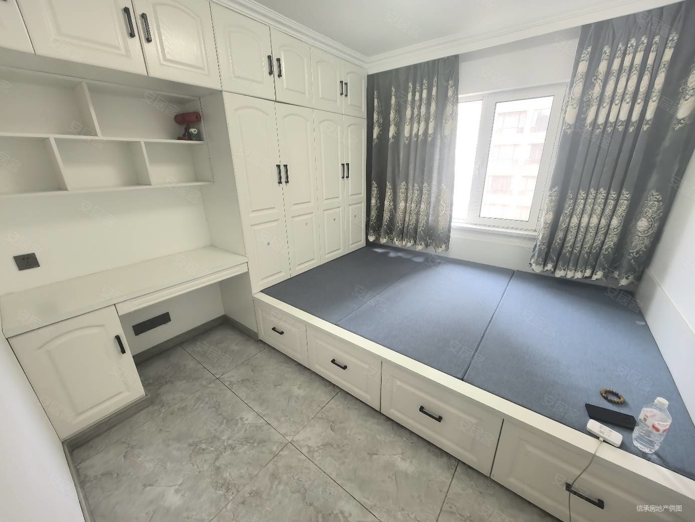 中央一品2室2厅1卫73.39㎡南北32.5万