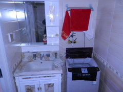 哈尔滨道里哈药路河润街河洲街5楼一室一厅家具家电热水器干净可谈出租房源真实图片