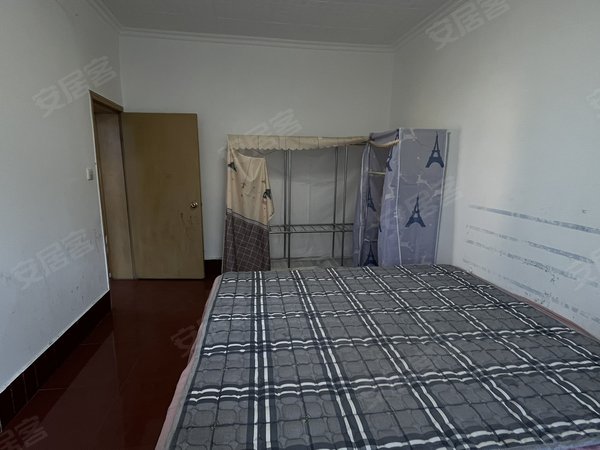 凉山西昌胜利南路佳信阳光市中心胜利路 套三家具家电齐全拎包入住出租房源真实图片