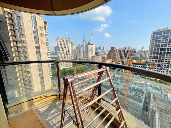 上海虹口北外滩豪景苑本人实拍|外滩豪景苑|高层景观2房|楼下便是外滩