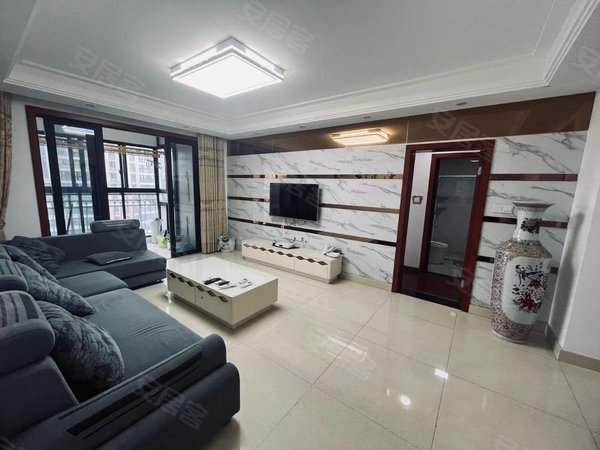 珠江御景精装修大三房两卫,家电家具齐全,看房随时出租房源真实图片