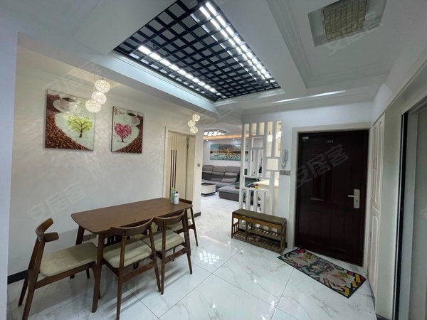 上海浦东航头鹤沙航城庭祥苑年关特价精装大3房  近鹤涛路地铁站