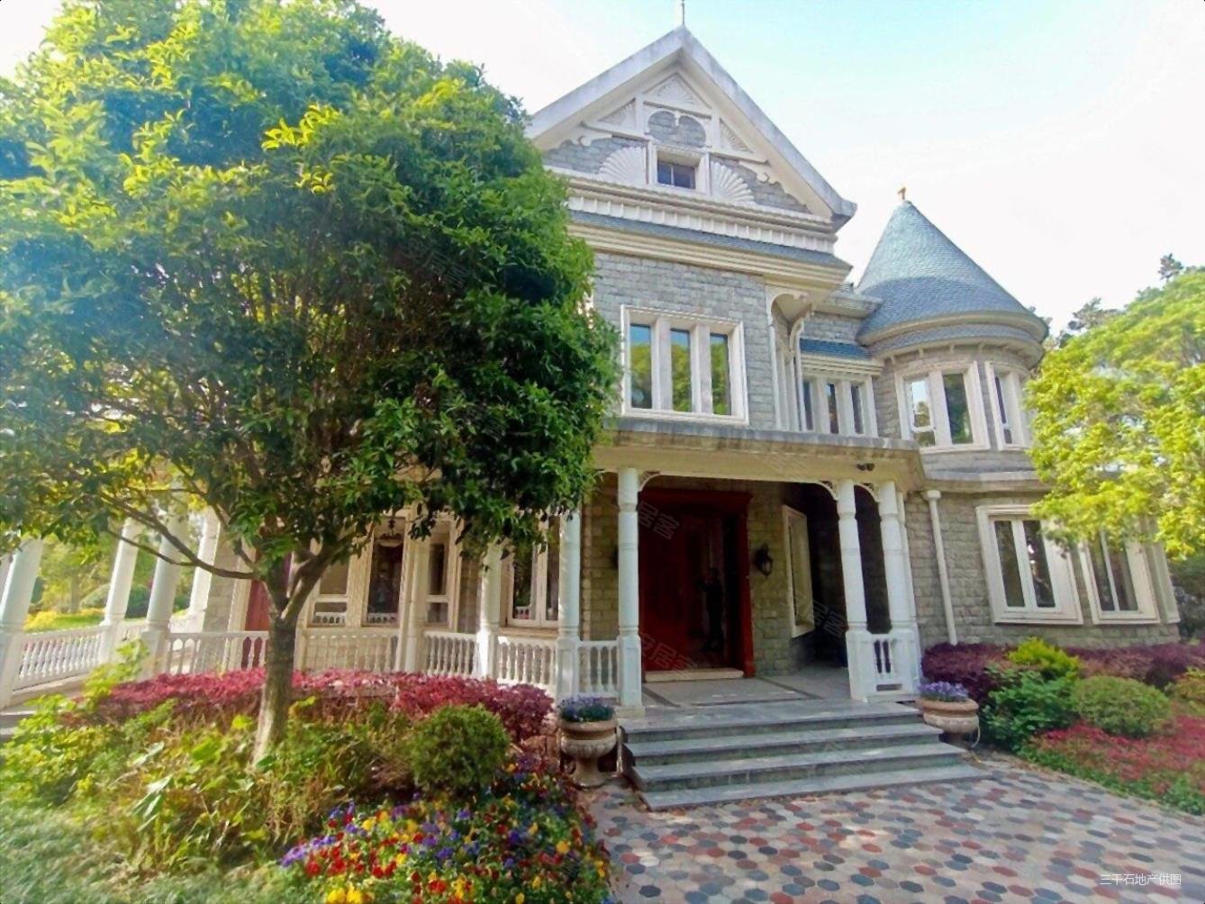 西郊庄园f户型临天然大河围绕6房设计花园3亩视觉享受可看