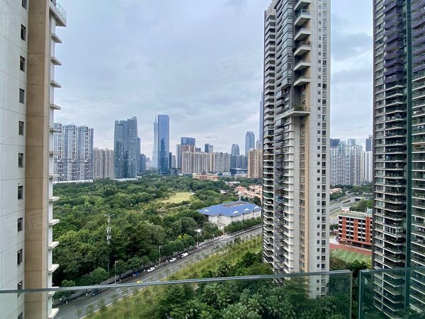 【多图】誉峰,珠江新城东租房,珠江新城 誉峰园全新南向大三房三卫