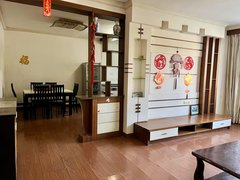 河池宜州宜州城区工务小区 单位房 二幼旁边 步梯2楼三房 配套齐全三台空调。出租房源真实图片