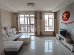 龙口南山丁冇街南山水岸檀香湾复式带阁楼3室2卫精装修,家具家电齐全,拎包入出租房源真实图片