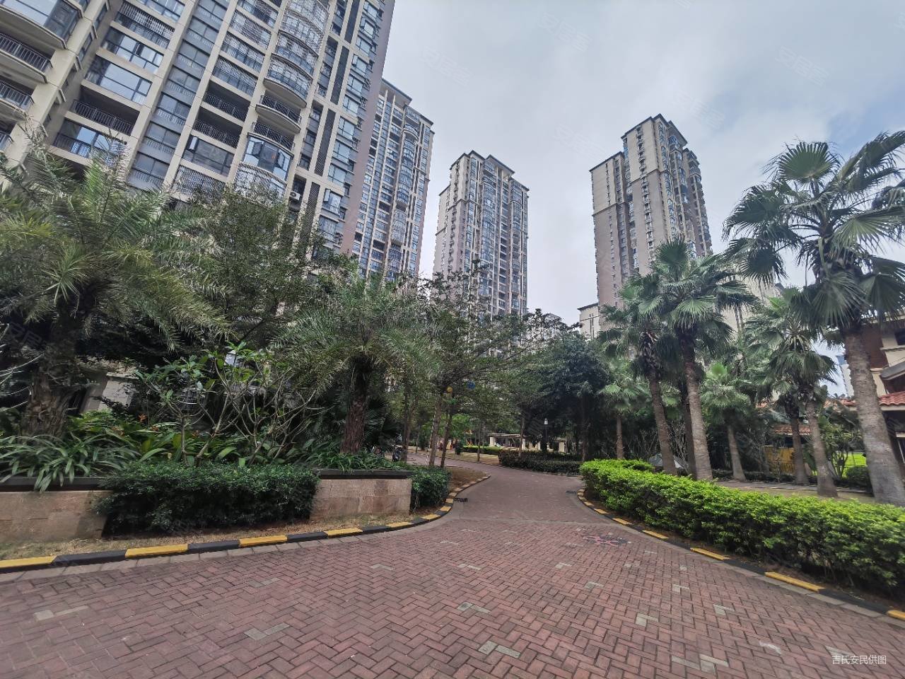 海口房产网>海口二手房>秀英二手房>西海岸二手房>五源河公寓(一期)>