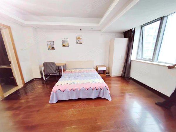 北京海淀苏州街艾瑟顿国际公寓实图实价 苏州街艾瑟顿公寓精装一居室