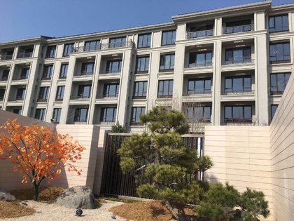 卓越万科翡翠山晓