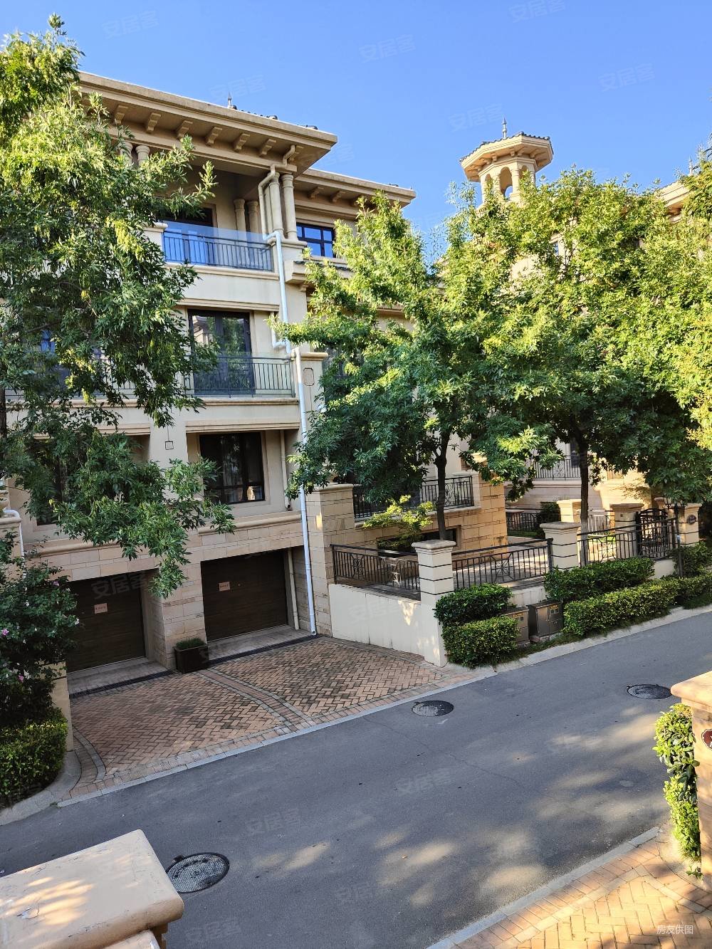 富田兴龙湾大双拼别墅490万原价800万