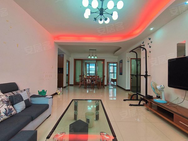 福州仓山闽江大道中联水岸名居5号线地铁口,中联水岸名居 标准大三房