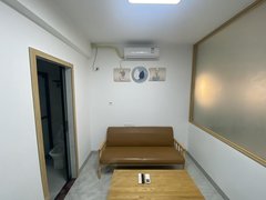 台江万达元洪城二十五中万科金域国际A单身公寓厅卧分离，壁柜