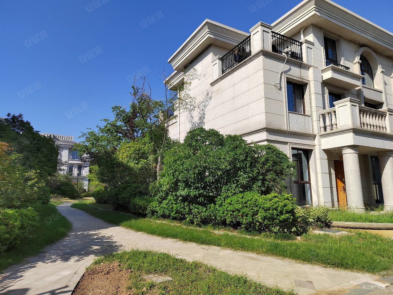 好房急售南入户大花园宝信润山双拼别墅位置好诚意出售