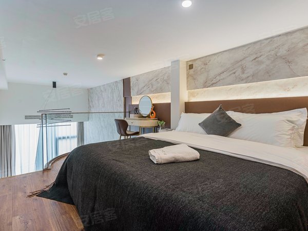 上海黄浦人民广场黄浦余庆里人民广场 1室1厅1卫 精装修 电梯房 南北